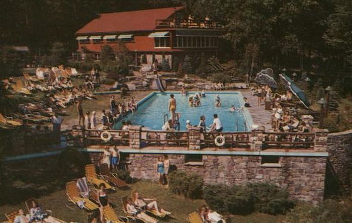 Stricklands Mountain Inn and Cottages - Vintage Postcard And Photo